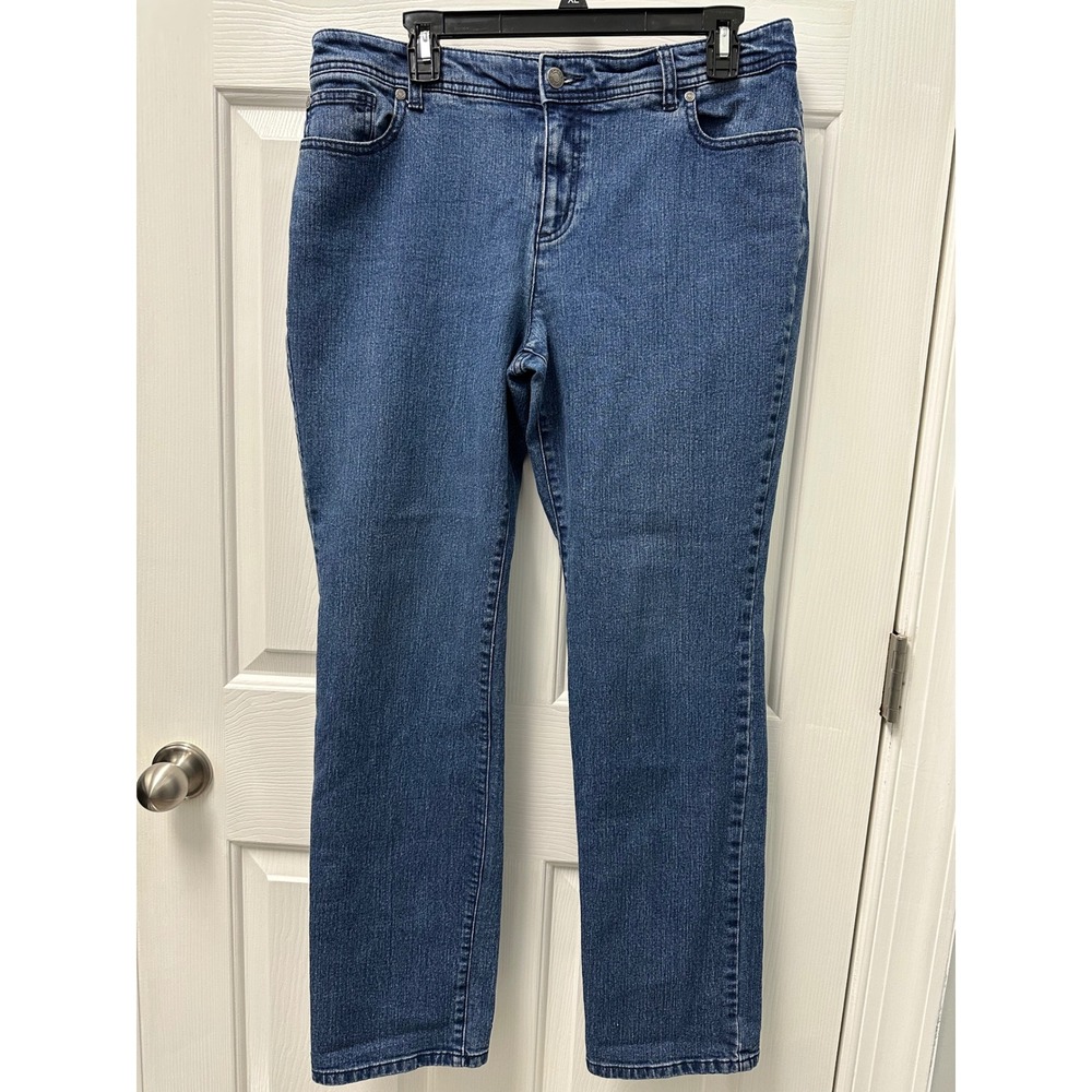 Chicos size 2 So Slimming Straight Leg Blue Jeans Women Regular Med Wash Denim